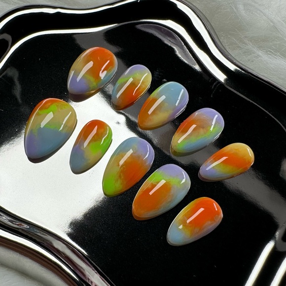 050 handmade press on nails size S - Picture 4 of 6